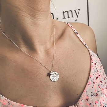 lantisor personalizat Friends